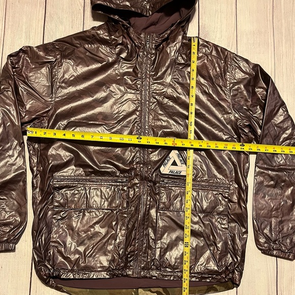 Palace P-Stealth Purple Metallic Camo Logo Print jacket size XL - Picture 2 of 9